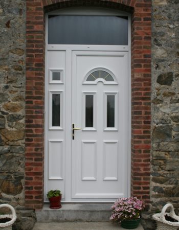 Porte d'entrée à Coutances dans la Manche